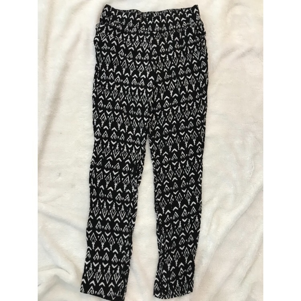 H&M Womens Black Printed Pants Size 8